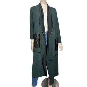 Tusso Women’s Size 2 M Dark Green Contrast Black Open Cardigan Duster Sweater